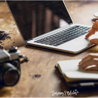 If you're a beginner blogger and not quite sure how to start out, check out this resource list. It will give you the first place to start. If you need more info, contact me!