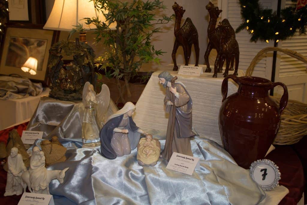 Nativity Festival-Enjoy nativities from around the world. Free event in South Jordan Utah.