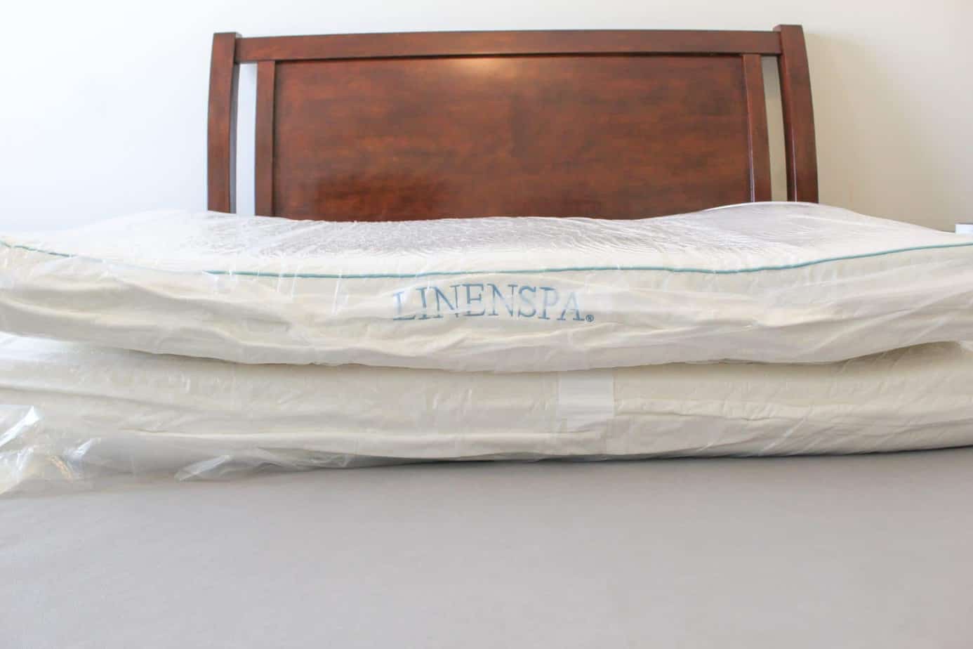 Have you tried the Linenspa foam mattress before? This review will answer many of your questions and give you an idea of what you can expect when you order the Linenspa 10" memory foam mattress. It's delivered right to your door and easy to set up. You'll love your new mattress and get a good nights rest.