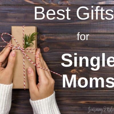 Finally! You can get the perfect gift for the single mom (or any mom) in your life. Check out these ideas for the best gift for Christmas, Mother's day, Birthday's, etc.
