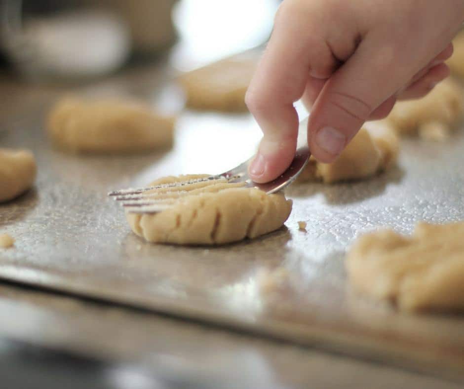 Top Tips to Teach Kids to Be Safe in the Kitchen (3)